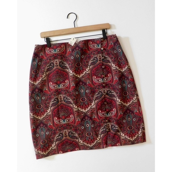 NWT!! TALBOTS Opulent Paisley Side Button Faux Wrap Skirt Academia 14P 14 Petite - Picture 1 of 13